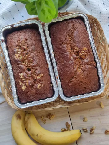Bananenbrot (Banana Bread)